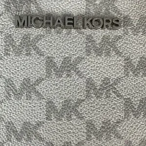 MICHAEL KORS CONNIE BRIGHT WHT MD BACKPACK Michael Kors | Bags | Michael Kors Connie Bright Wht Md  main image 3
